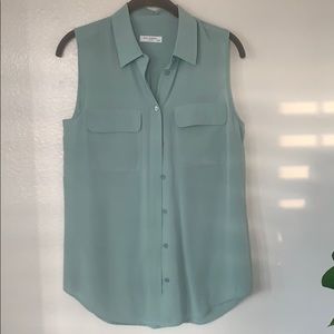 Equipment 100% silk sleeveless button down mint